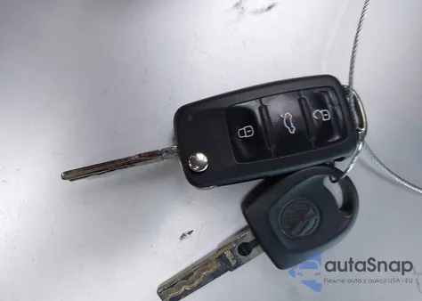 2011 Volkswagen Gti 4-Door из США, поврежденный, VIN WVWGV7AJ4BW030117